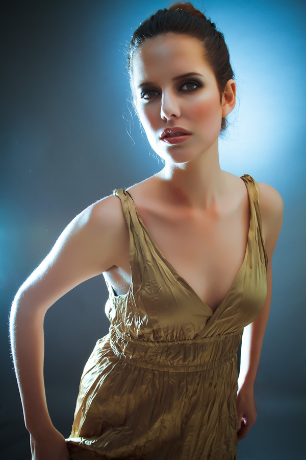 Female model photo shoot of Samantha Caporusso