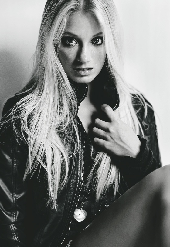 Female model photo shoot of -AshleyLauren- by MCRAY