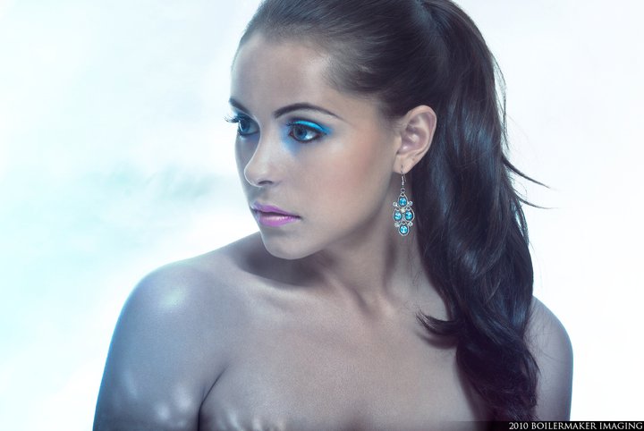 Female model photo shoot of Danessa Elreya