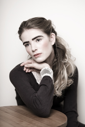 Female model photo shoot of Lynne Anderson MUA by Jennifer Connolly in Glasgow
