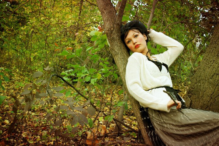 Female model photo shoot of native Allayna Chase