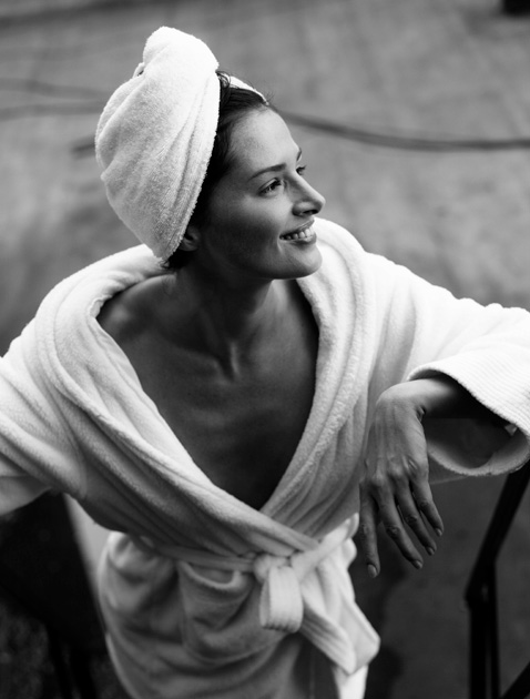 Female model photo shoot of Barbara Duerrer