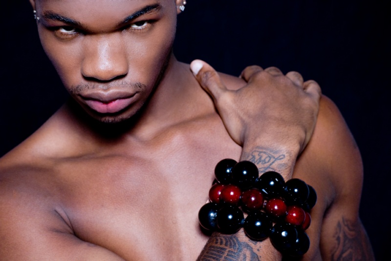 Male model photo shoot of Andre Avery