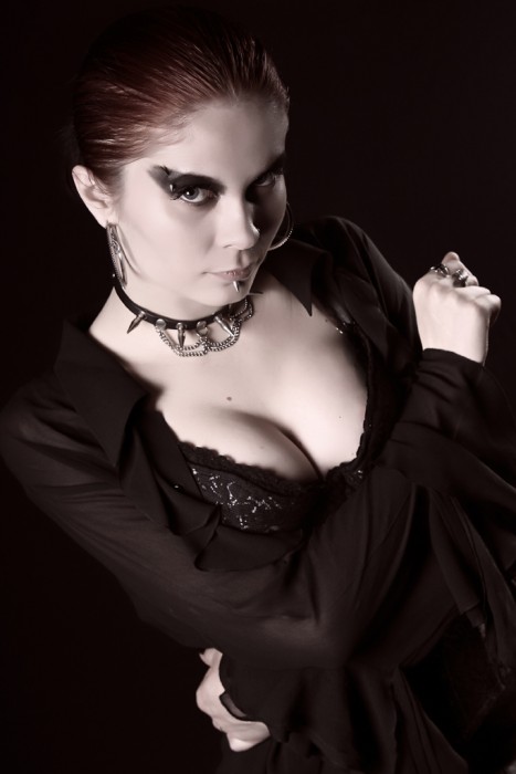 Female model photo shoot of gothica616