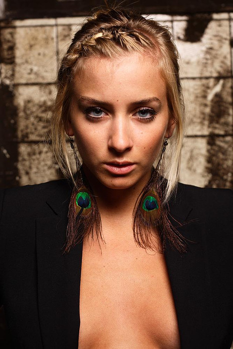 Female model photo shoot of Vivian Donders by Twan van Dijk