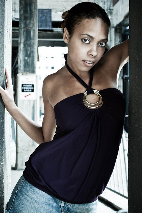 Female model photo shoot of Dominique Starr