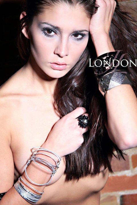 Female model photo shoot of Loni Renee by London Media Studio