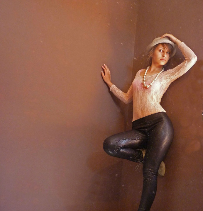 Female model photo shoot of Ronnie Lane