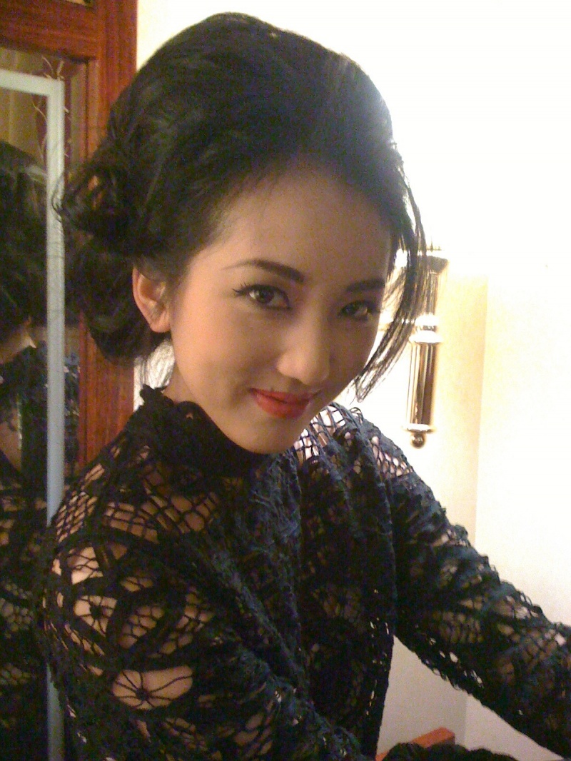 Female model photo shoot of Karen Chan Makeup by SANDYCHANG in Grange City, London, makeup by Karen Chan Makeup