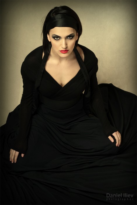 Female model photo shoot of Merilinka make-up