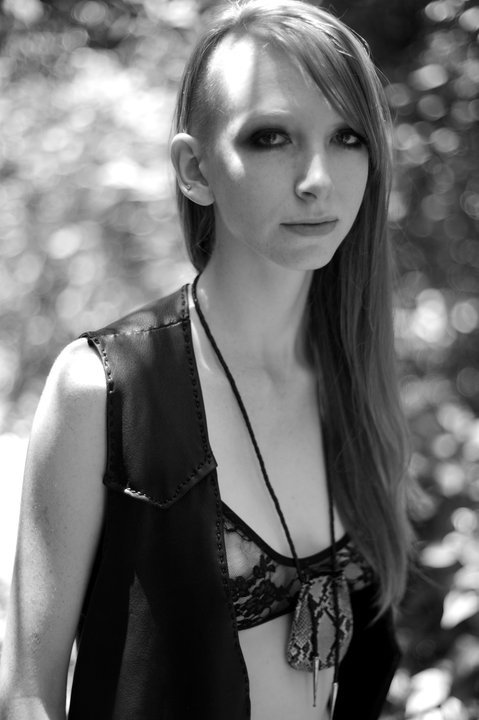 Female model photo shoot of Chloe Marten