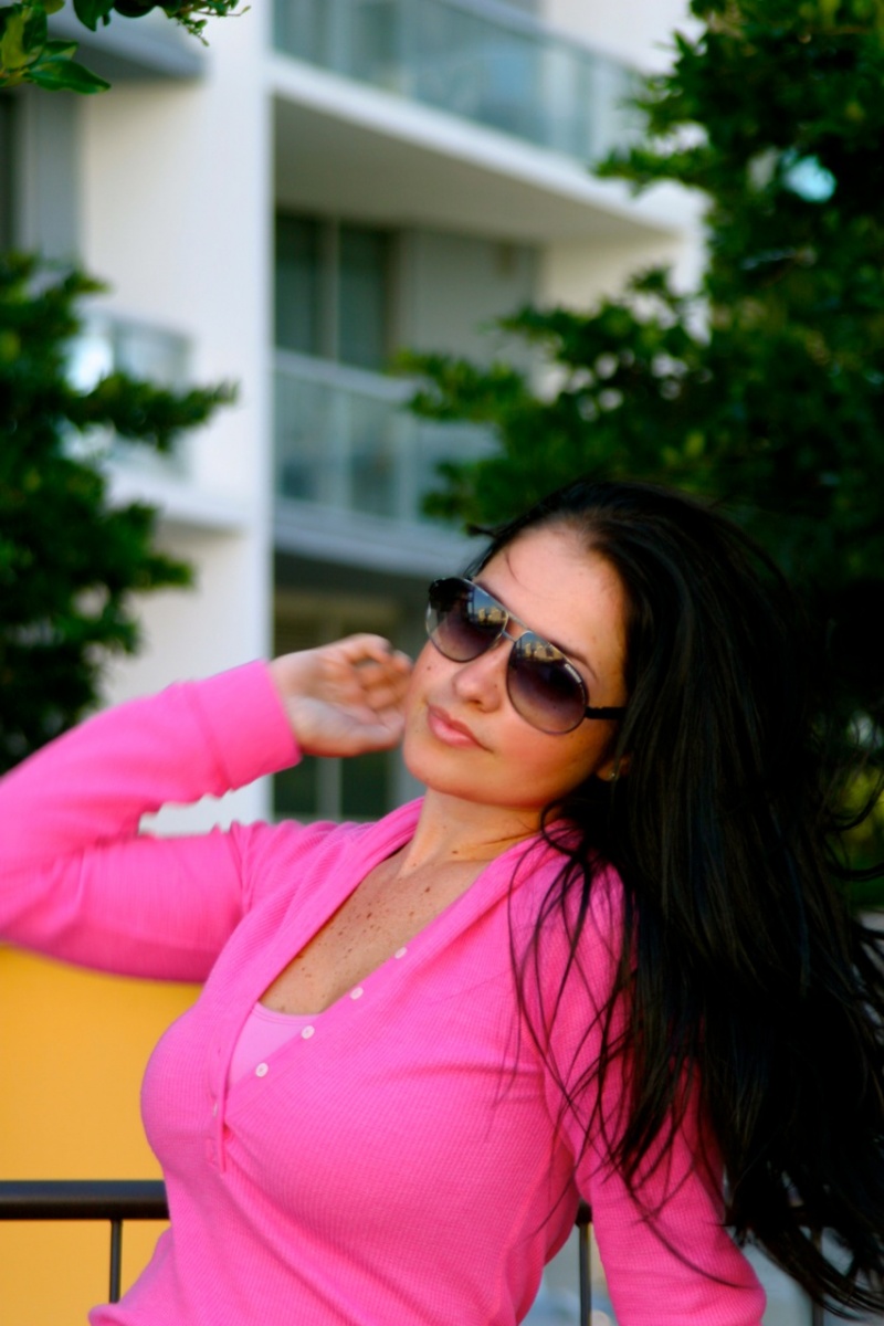 Female model photo shoot of Maria Elena Lora