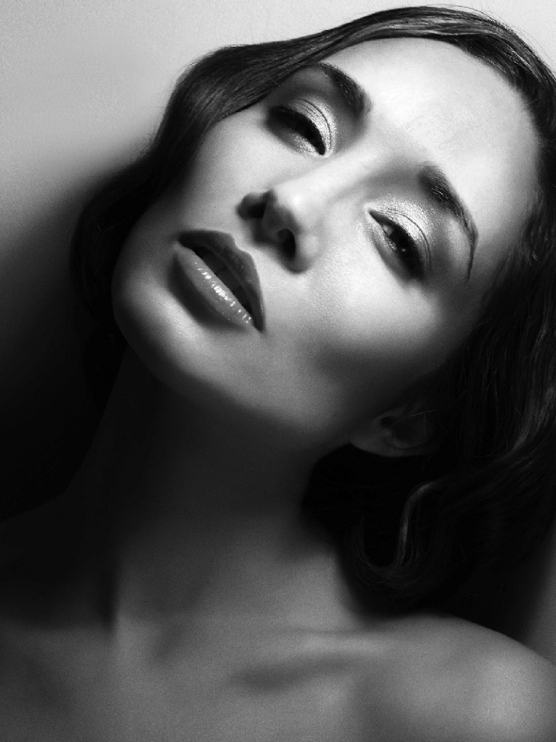 Female model photo shoot of Oma Mudra