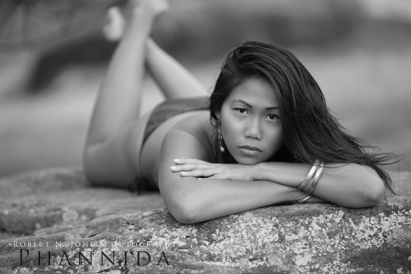 Female model photo shoot of phannida