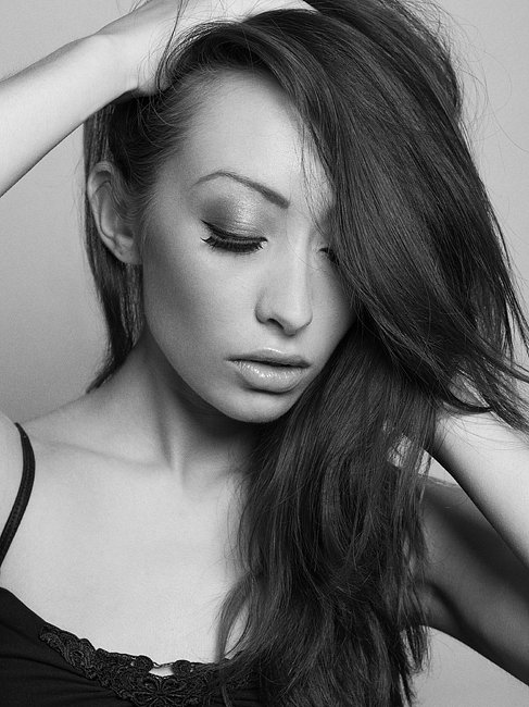 Female model photo shoot of Gina Negus by ADAM  GOODWIN, makeup by MichelleCourt_MUA