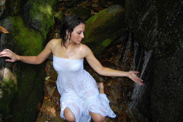 Female model photo shoot of Simply Devon by Shows Photography in Skyline Drive