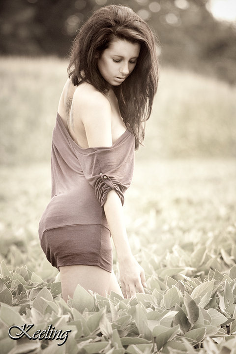 Female model photo shoot of Laken Marie in Colona, Illinois