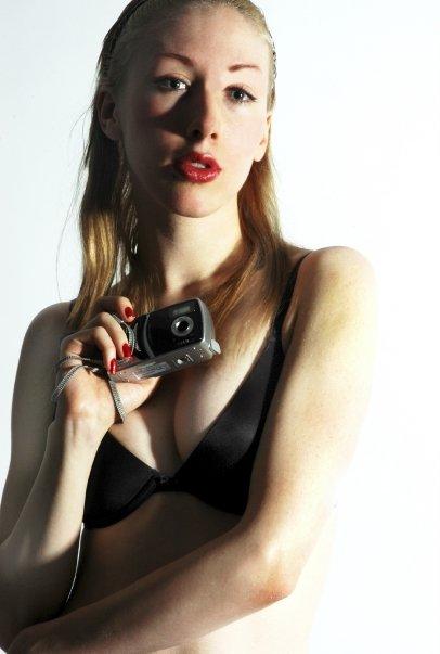 Female model photo shoot of Lara11