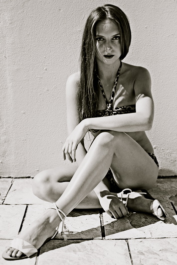 Female model photo shoot of Anastasia Twater