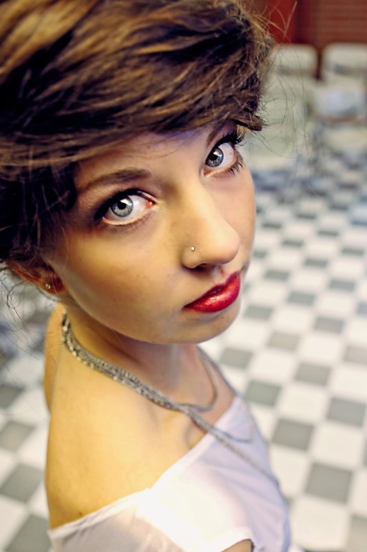 Female model photo shoot of Julia Teske