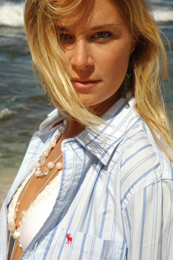 Female model photo shoot of Kristen Starlen in O'ahu