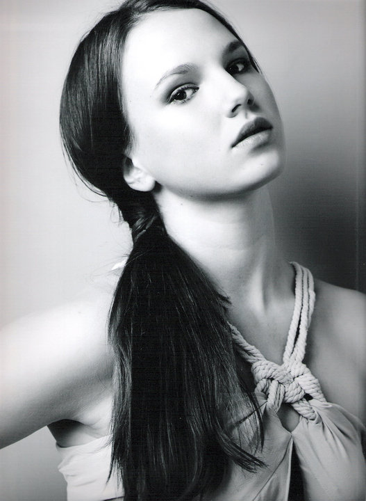 Female model photo shoot of Emma Coyle