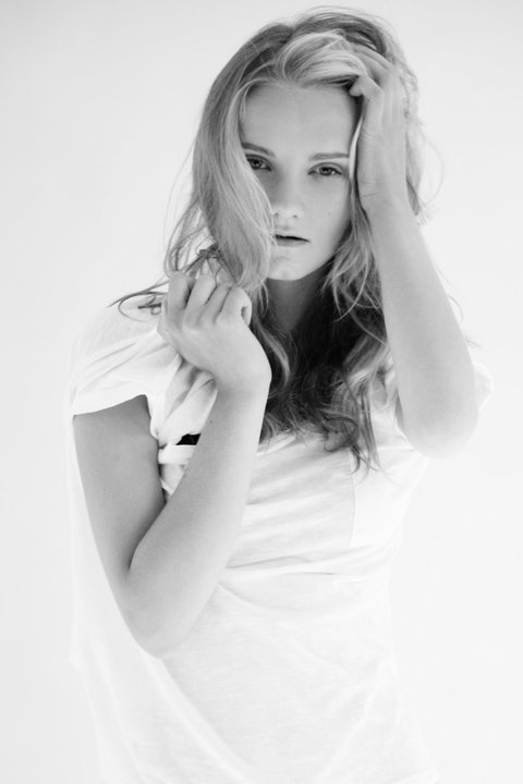Female model photo shoot of Justina Murr
