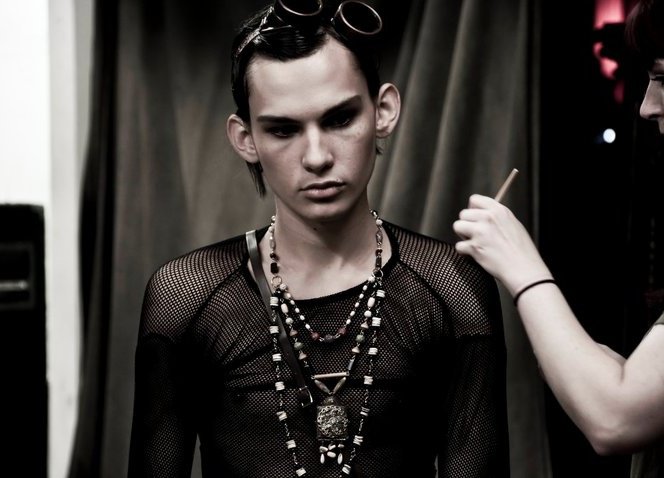 Male model photo shoot of taylor houska
