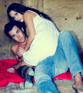 Male and Female model photo shoot of Brandon Rower and AlliRae by RafaelDelima