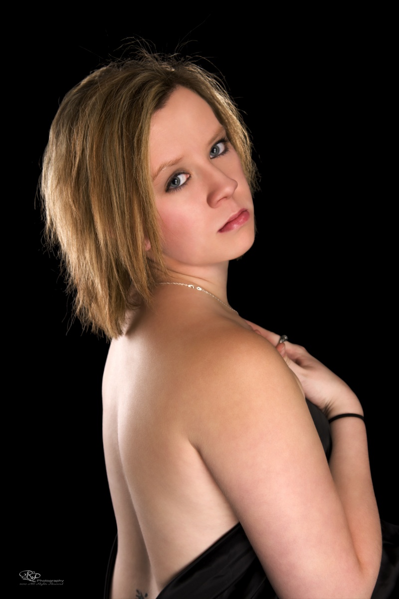 Female model photo shoot of SparklingStarlight by Sick of MM in RLP Studio