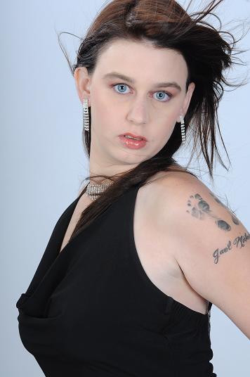 Female model photo shoot of Ashley Ottinger