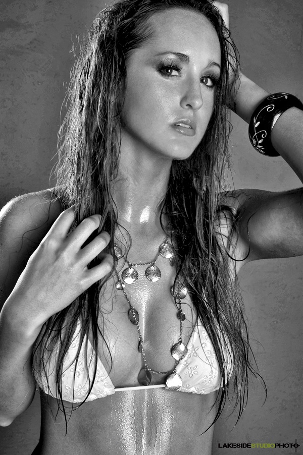 Female model photo shoot of Kristin Lanaga