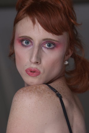 Female model photo shoot of Miss Lynnette Petersen 