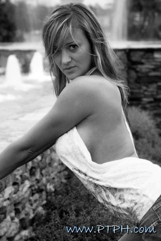 Female model photo shoot of Dana Gaddis