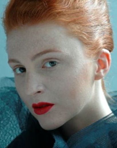 Female model photo shoot of Silke Franz