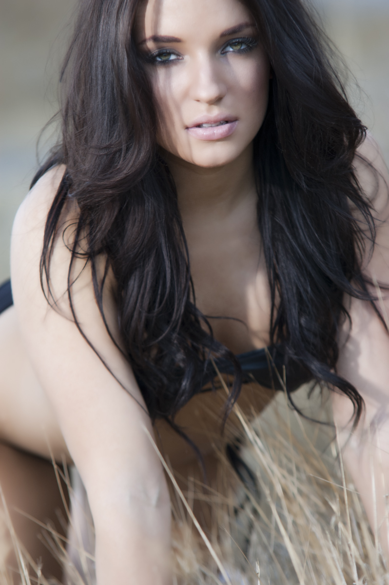 Female model photo shoot of Crystal Leigh  by Fernando M Gutierrez