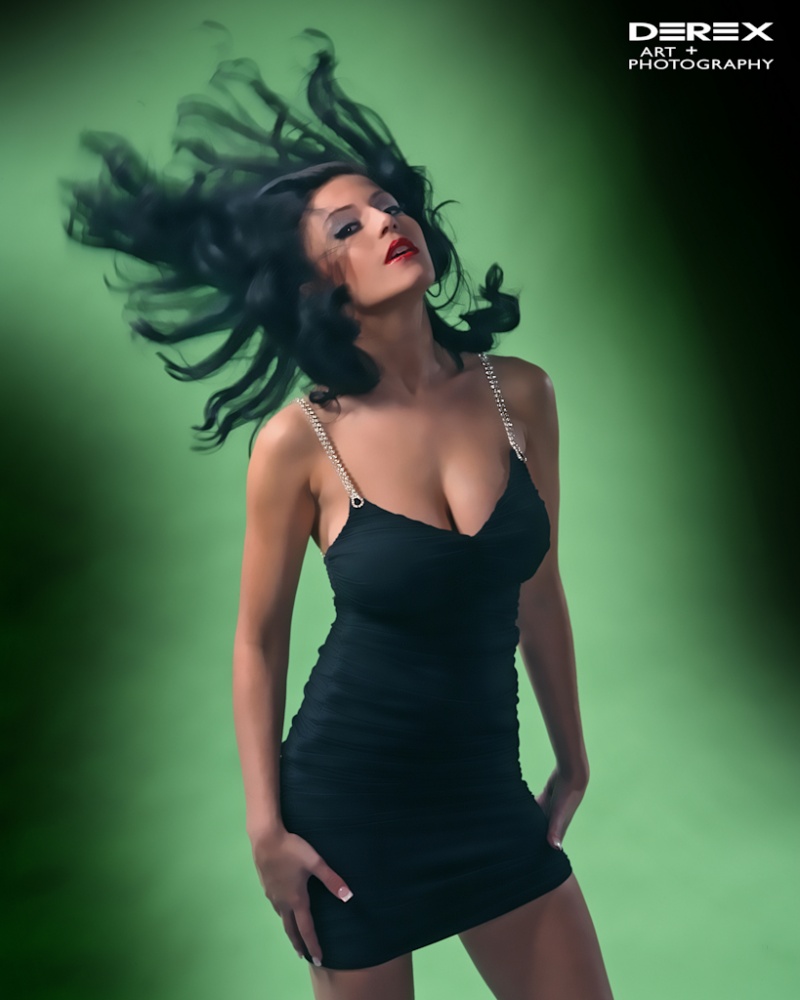 Female model photo shoot of Lizette Green by DEREX Art