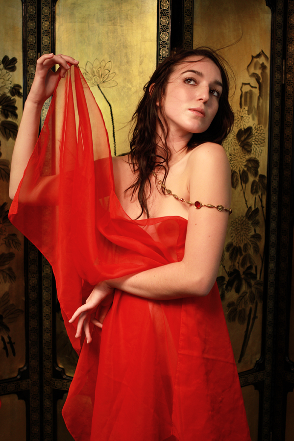 Female model photo shoot of Sienna Wren by fotografie randall