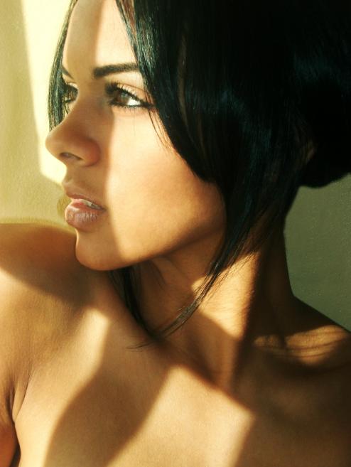 Female model photo shoot of Lis Alejandro