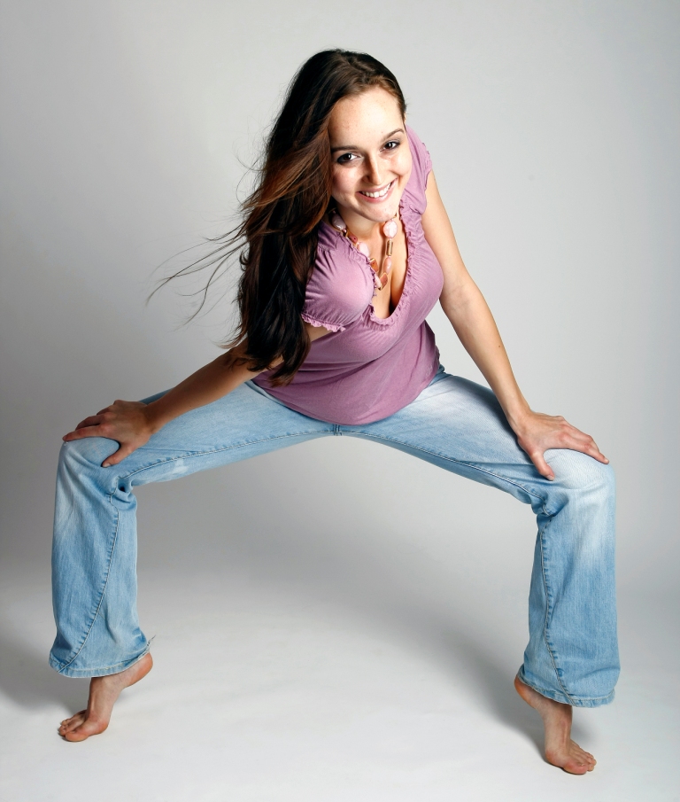 Female model photo shoot of Klara Dance