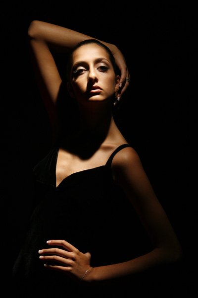 Female model photo shoot of Alana Iakovakis