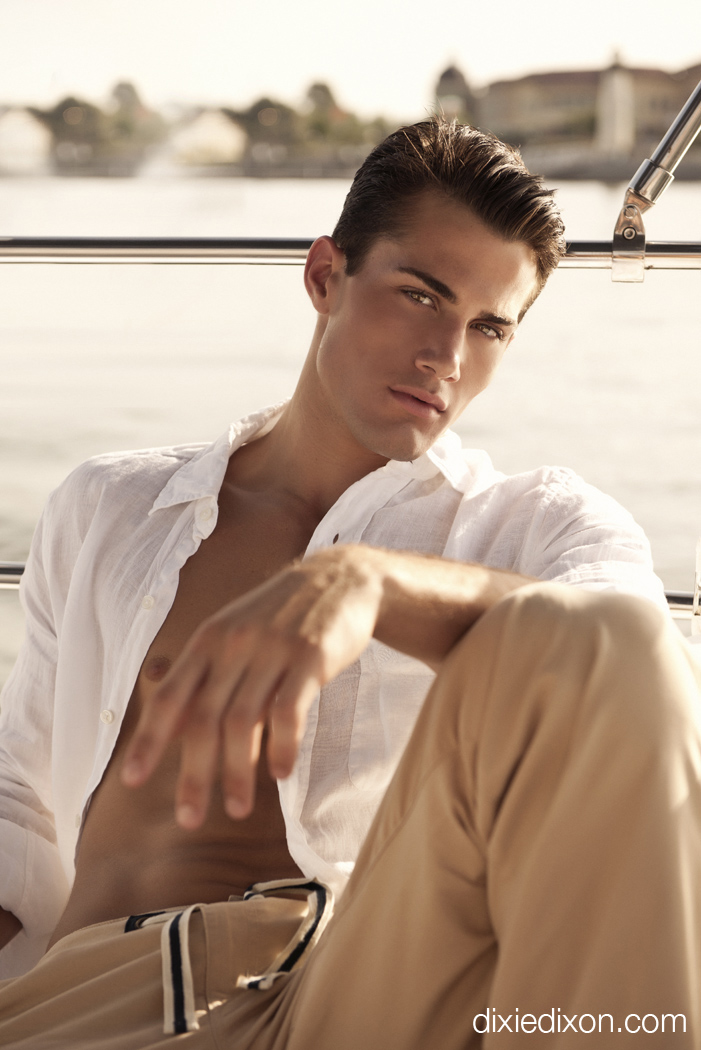 Male model photo shoot of Christian Iles