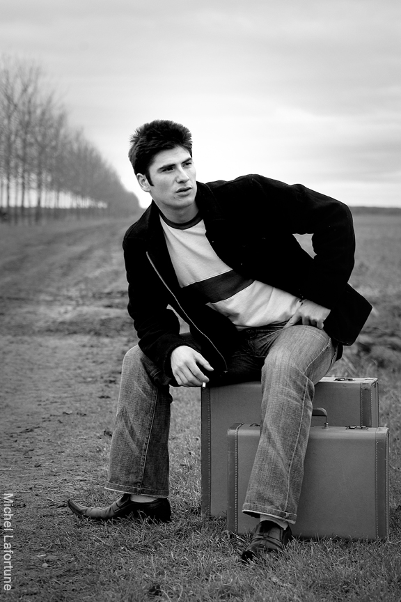 Male model photo shoot of David Leonardo by Portfolios Lft