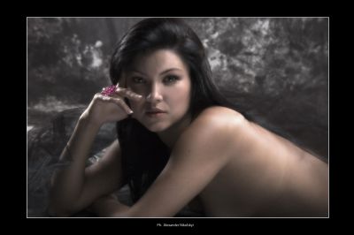 Female model photo shoot of Semerra