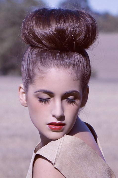 Female model photo shoot of Elly Moyser MUA