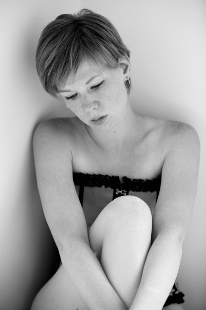 Female model photo shoot of Laura McCrate