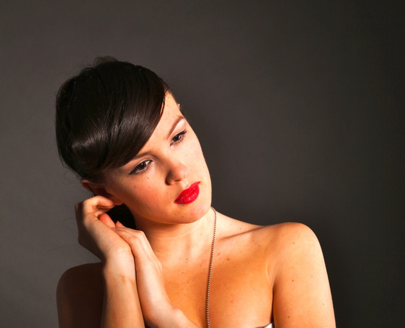 Female model photo shoot of Anchelique Fjaere 