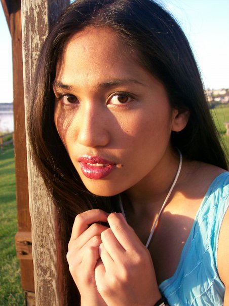 Female model photo shoot of Jasmine Guillermo