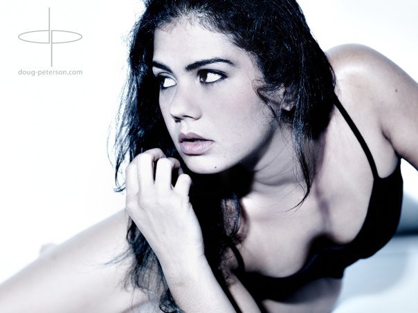 Female model photo shoot of Natasha Savignon