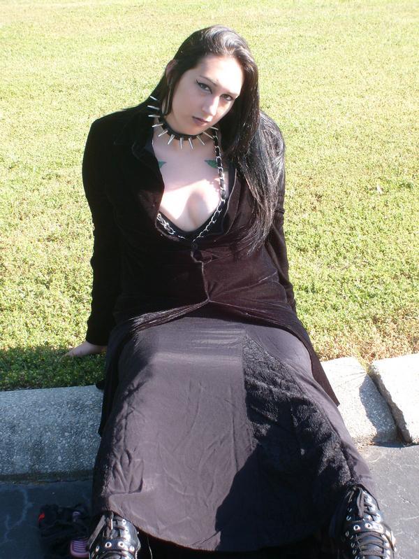 Female model photo shoot of casketgurl in fayettville nc